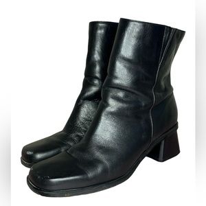 Naturalizer Square Toe Block Heel Leather Ankle Boot Y2K Women’s 9M